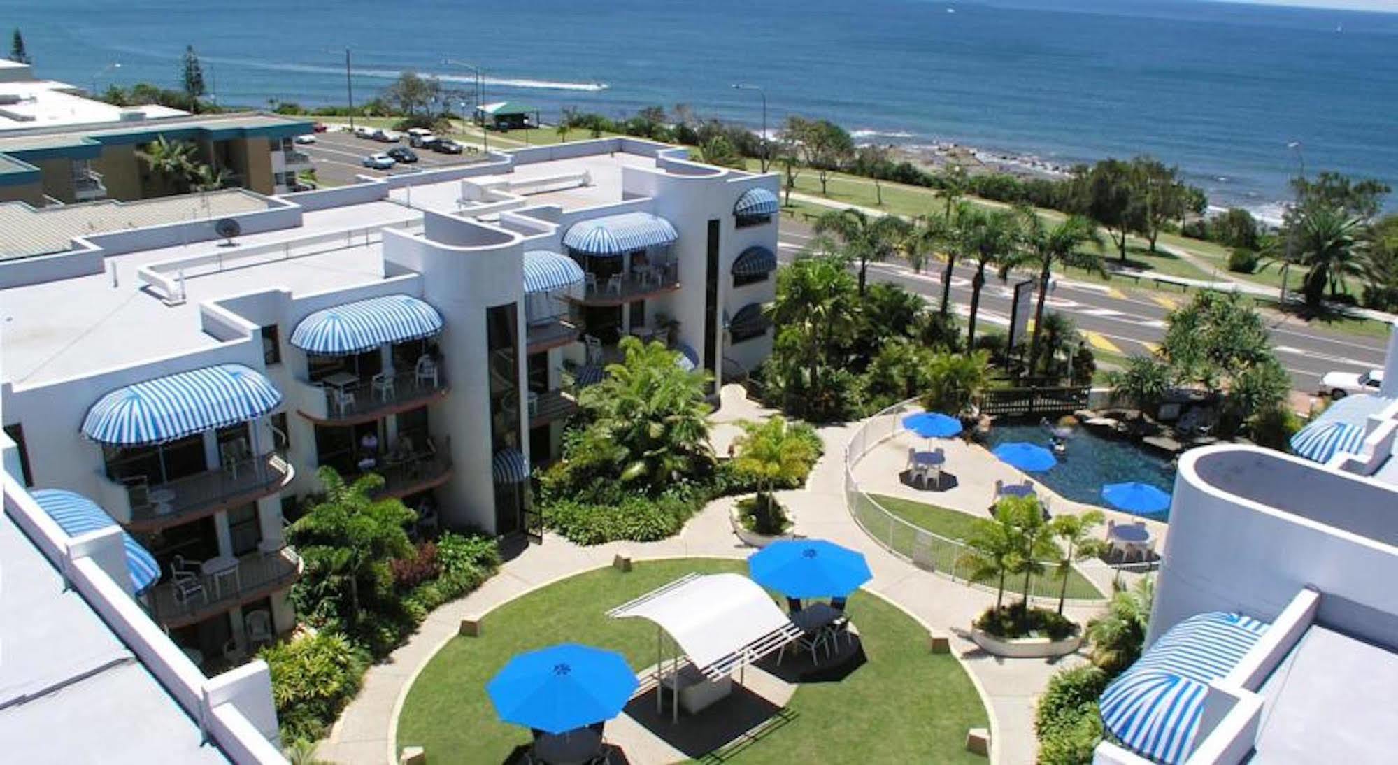 Headland Tropicana Resort Alexandra Headland Esterno foto