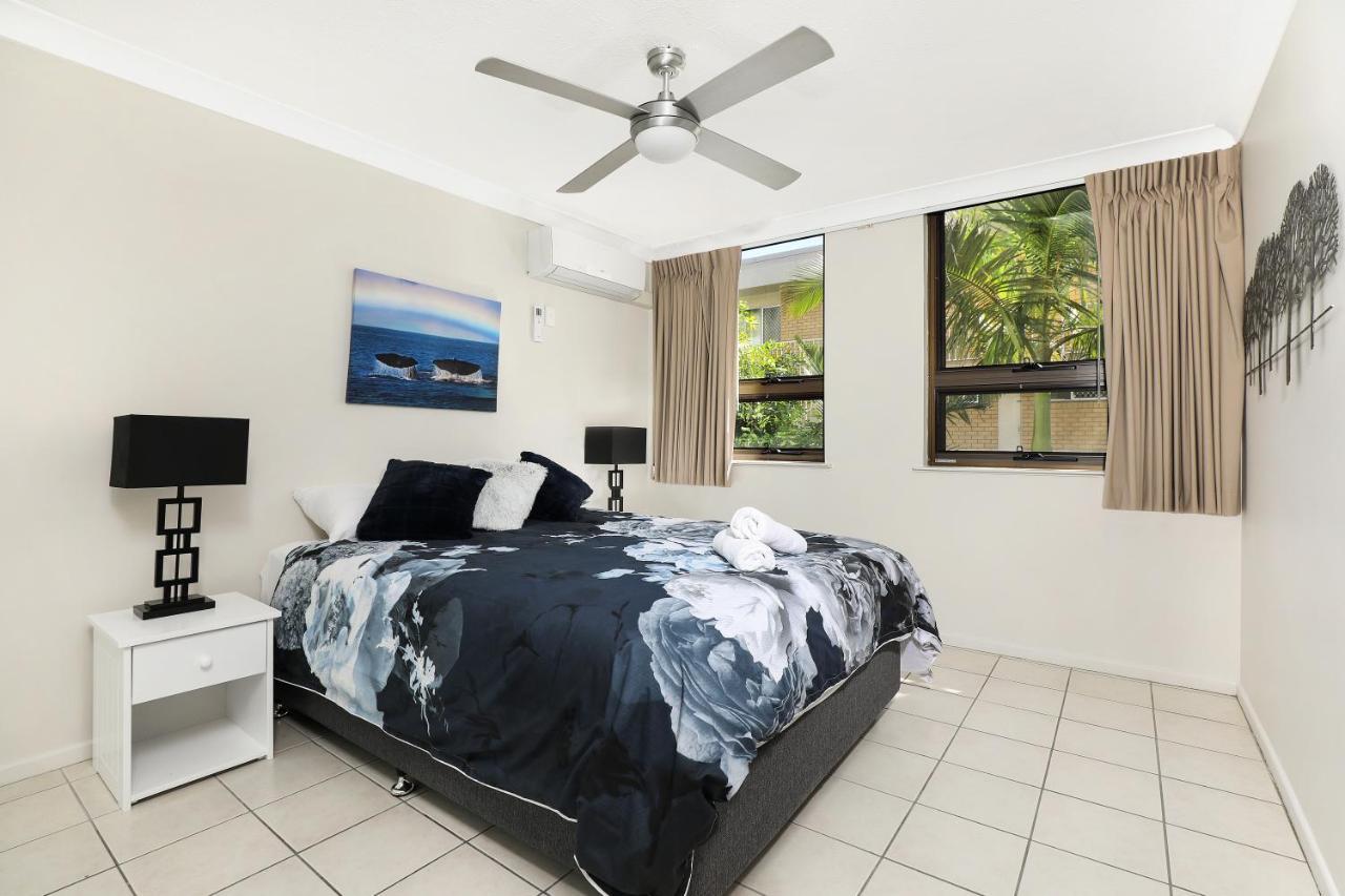 Headland Tropicana Resort Alexandra Headland Esterno foto
